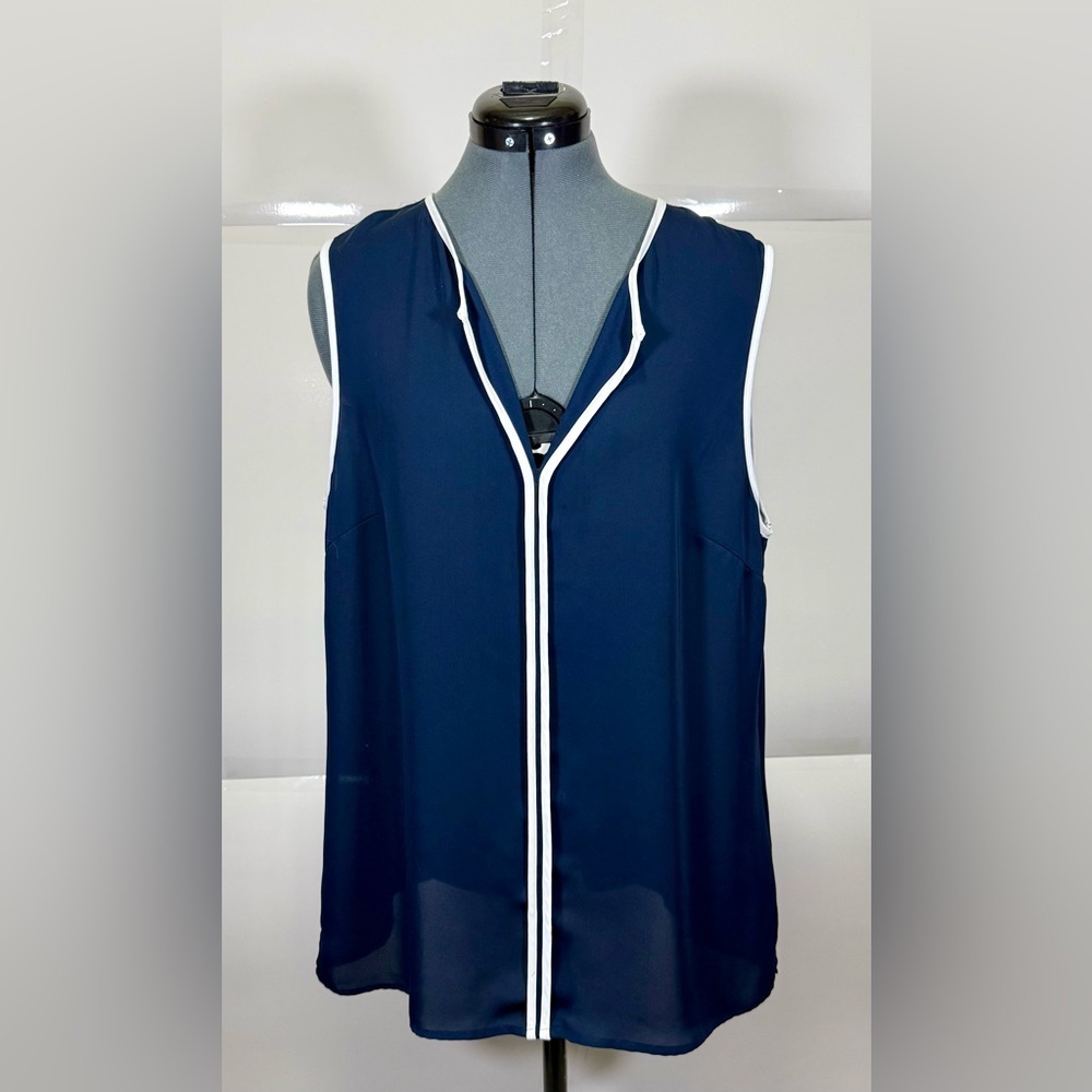Sleeves Less Blue White Line Le Chateau Blouse